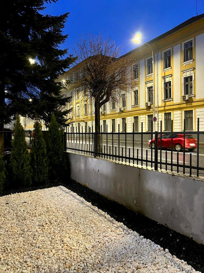 סיביו Luxor Ultra-Central Apartments מראה חיצוני תמונה