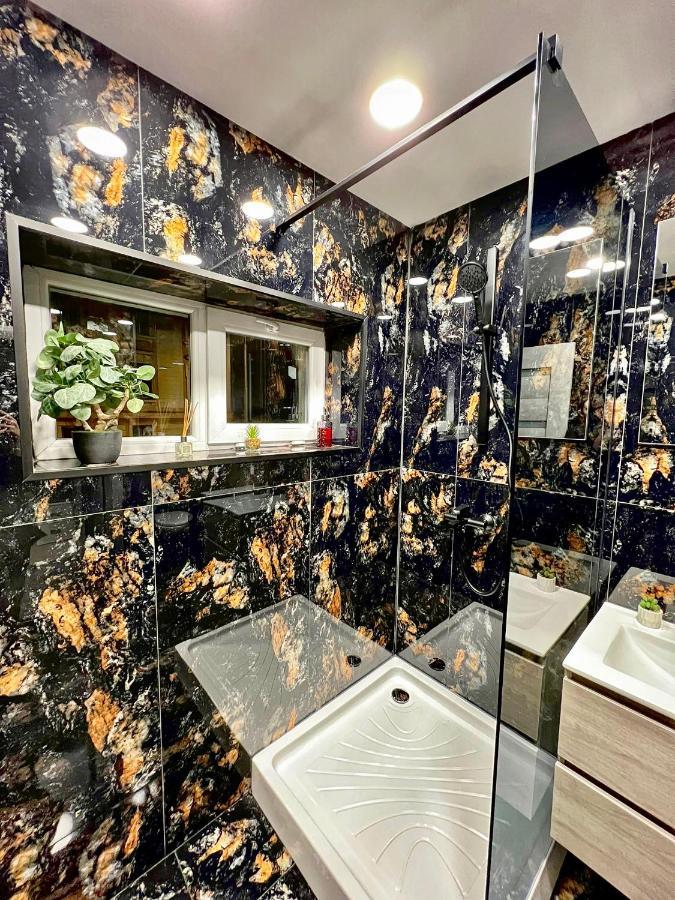 סיביו Luxor Ultra-Central Apartments מראה חיצוני תמונה