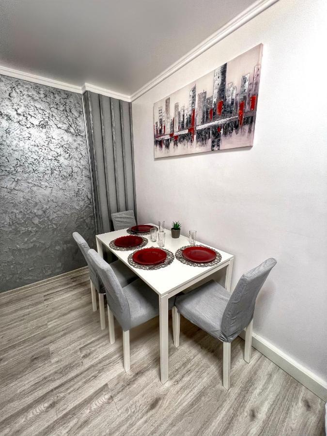 סיביו Luxor Ultra-Central Apartments מראה חיצוני תמונה